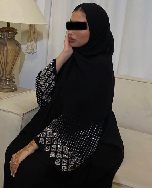 Layla abaya