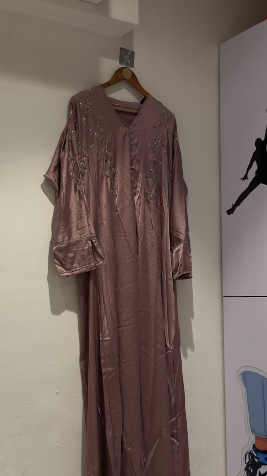 Amira pink sale