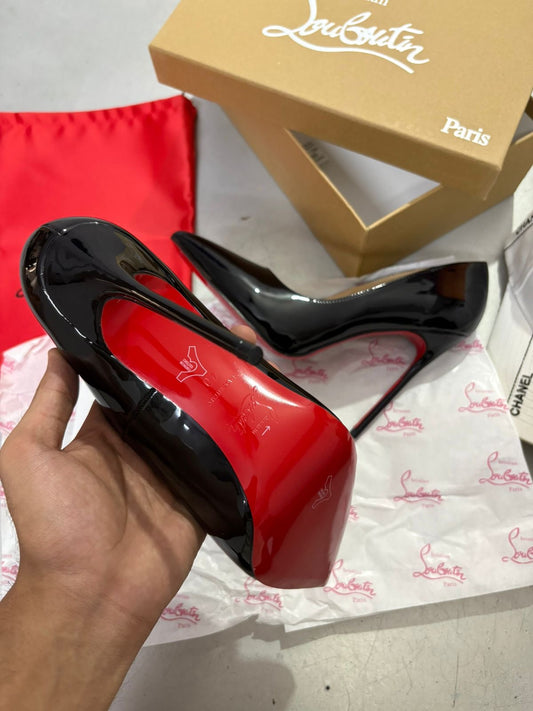 Christian Louboutin high heels❤️