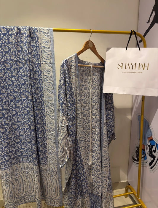 Pashmina abaya with matching Sheila