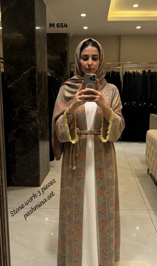 Pashmina abaya with matching Sheila