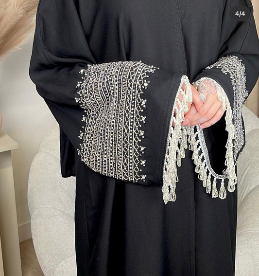 Qamar abaya