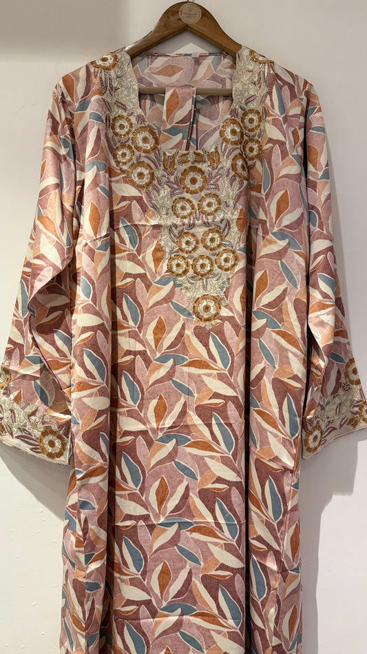 Stitched Mukhawar