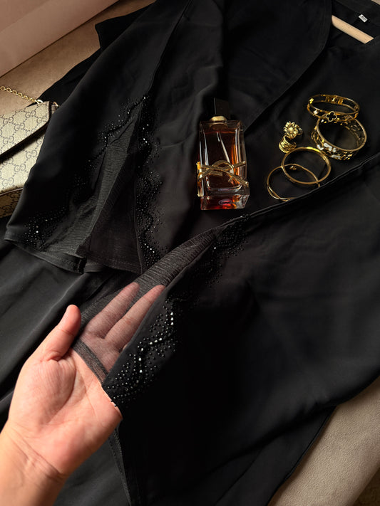 Black Nooř Amour Abaya