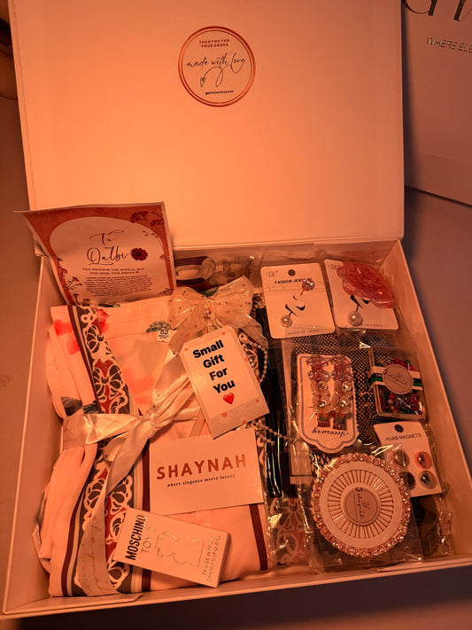 ABAYA HAMPER SET ✨