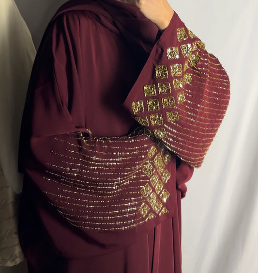 Layla abaya