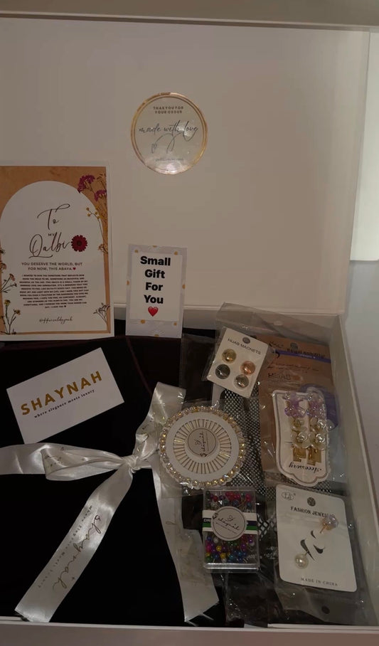 ABAYA HAMPER SET ✨