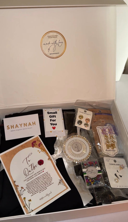 ABAYA HAMPER SET ✨